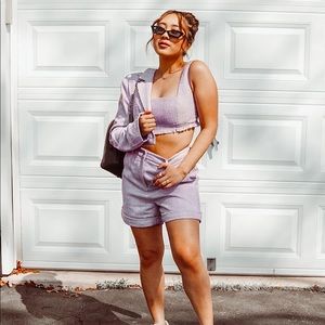 Meet your Posher, Lois